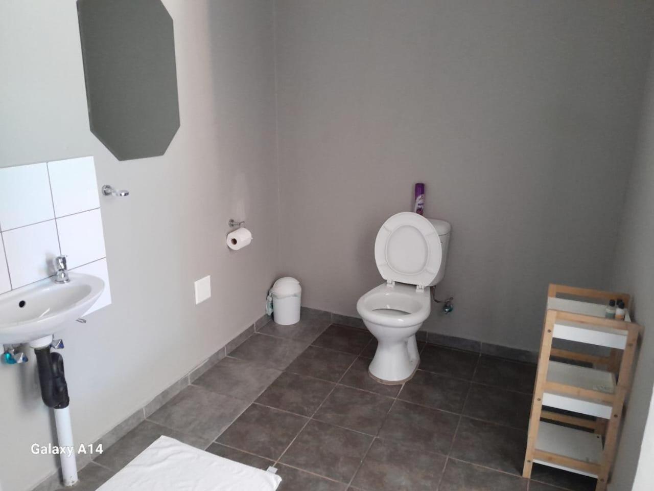 Nqabanqaba Bed and Breakfast Richards Bay Rum bild