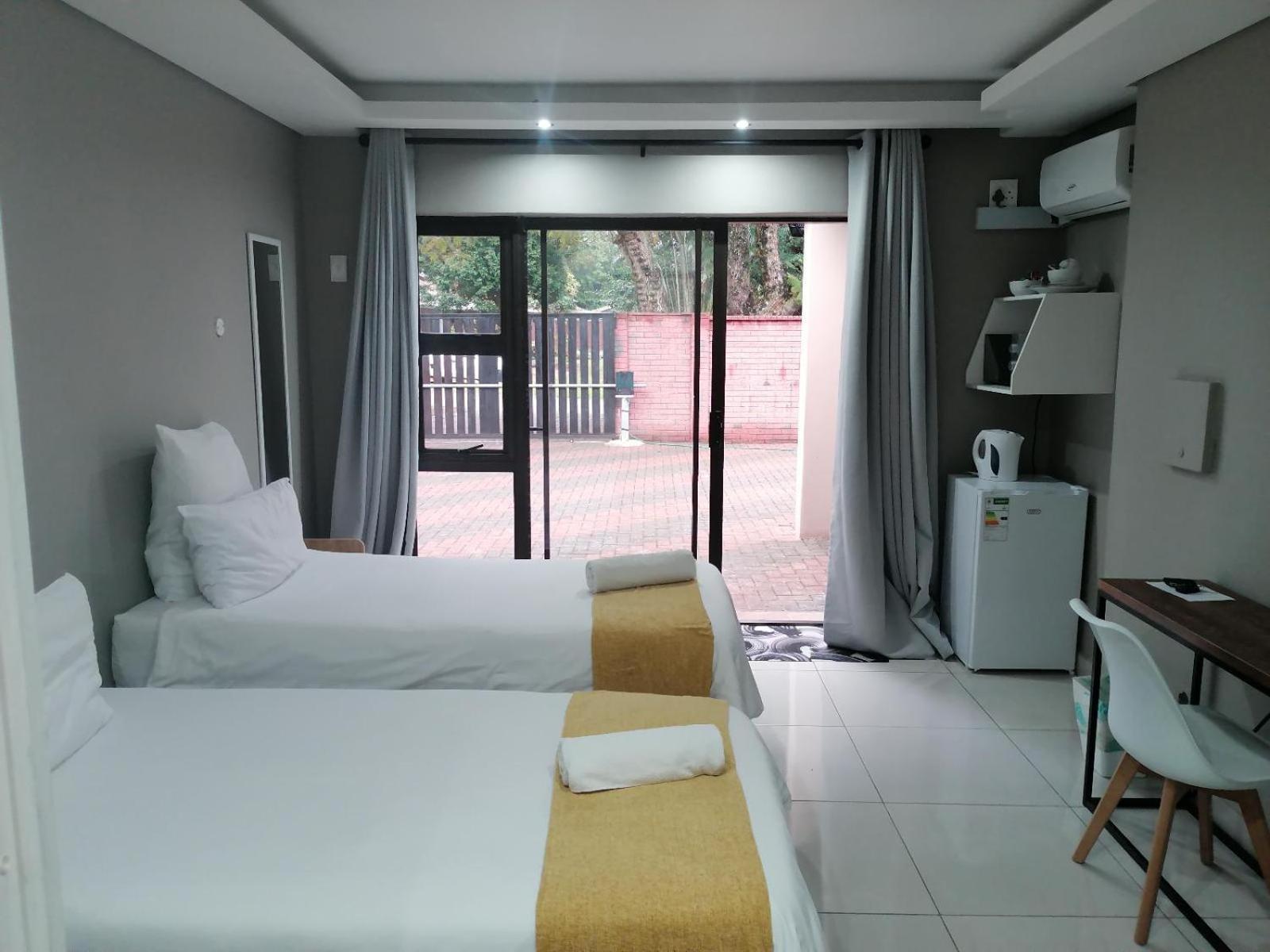 Nqabanqaba Bed and Breakfast Richards Bay Rum bild