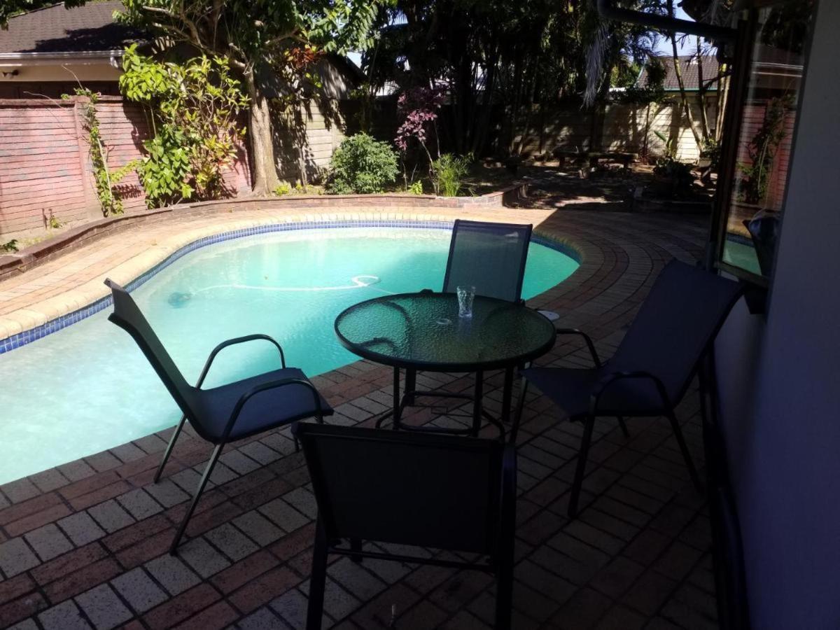 Nqabanqaba Bed and Breakfast Richards Bay Exteriör bild