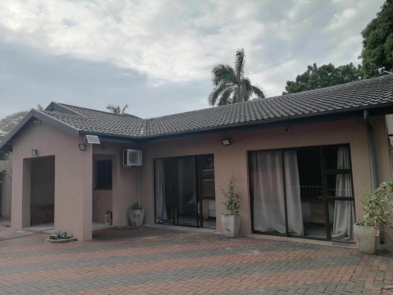 Nqabanqaba Bed and Breakfast Richards Bay Exteriör bild