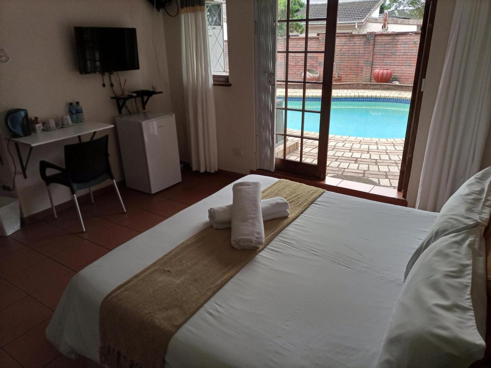 Nqabanqaba Bed and Breakfast Richards Bay Rum bild
