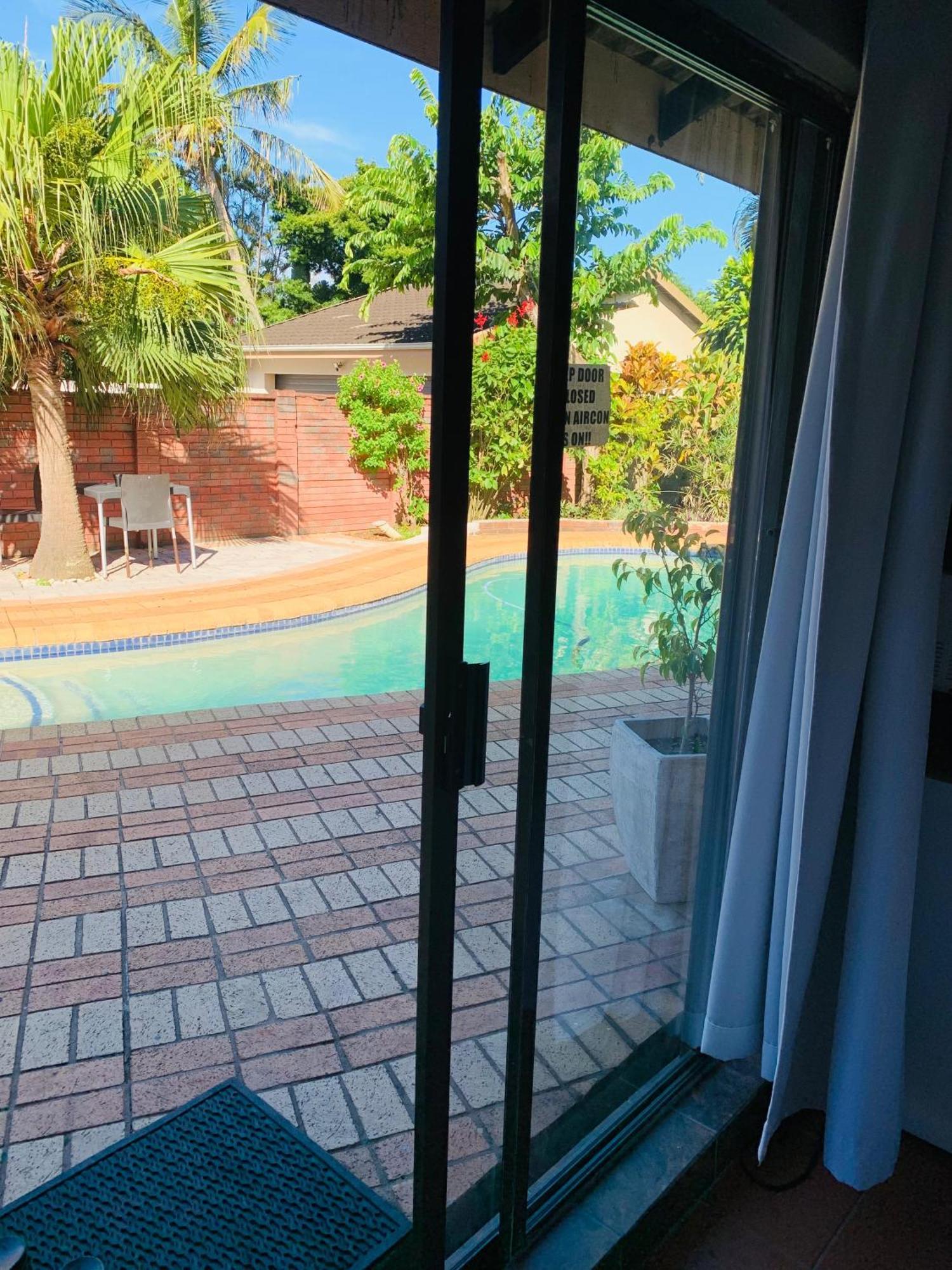 Nqabanqaba Bed and Breakfast Richards Bay Exteriör bild