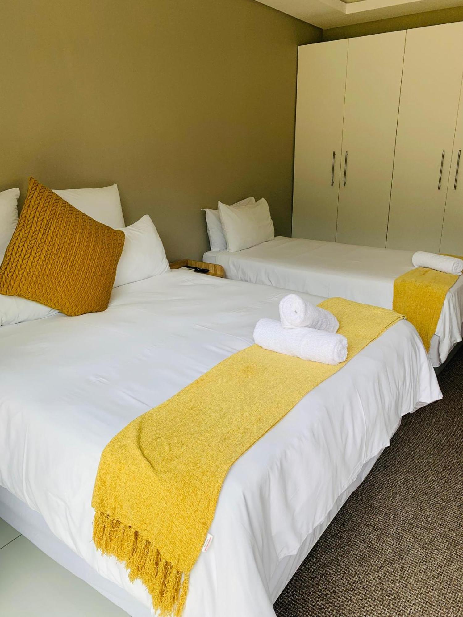 Nqabanqaba Bed and Breakfast Richards Bay Rum bild