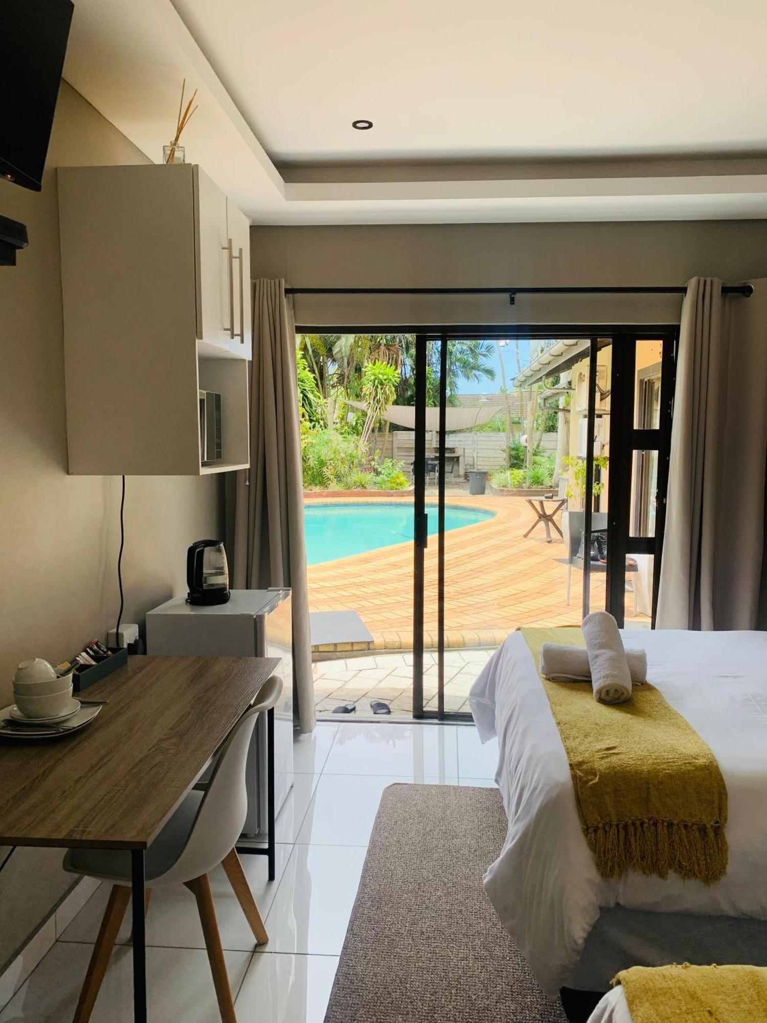 Nqabanqaba Bed and Breakfast Richards Bay Rum bild